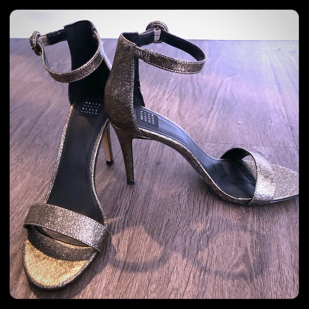 WHBM Bronze/black heel. NEW